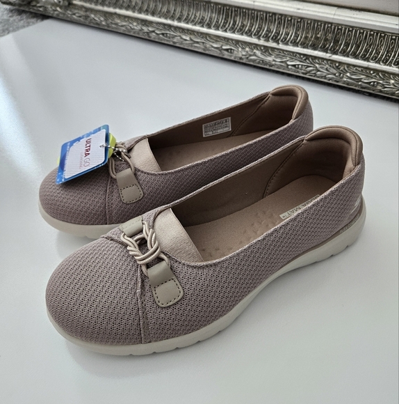 Skechers On-the-GO Flex - Peony. ColorTAUPE. Size 8.5. New.Stylish and versat - Picture 1 of 6